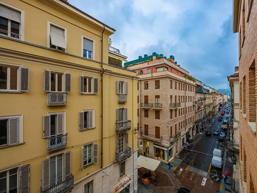 Immagine 19 di Appartamento in affitto  in Via Giuseppe Luigi Lagrange a Torino