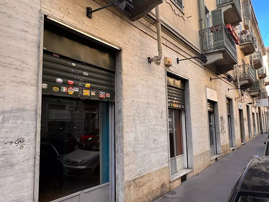 Immagine 23 di Negozio in affitto  in Via Giuseppe Grassi 15 a Torino