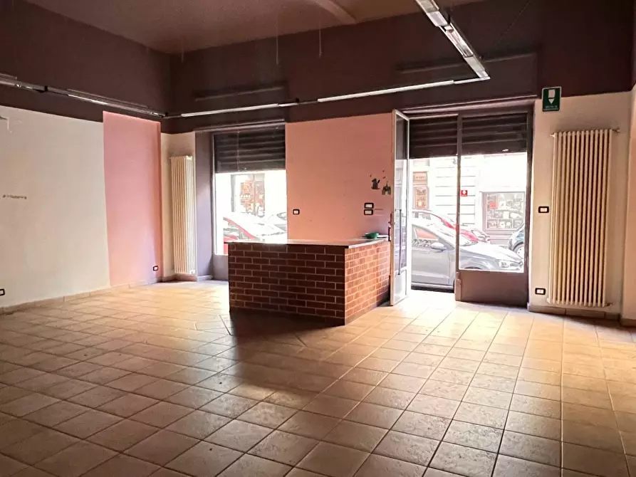 Immagine 13 di Negozio in affitto  in Via Giuseppe Grassi 15 a Torino
