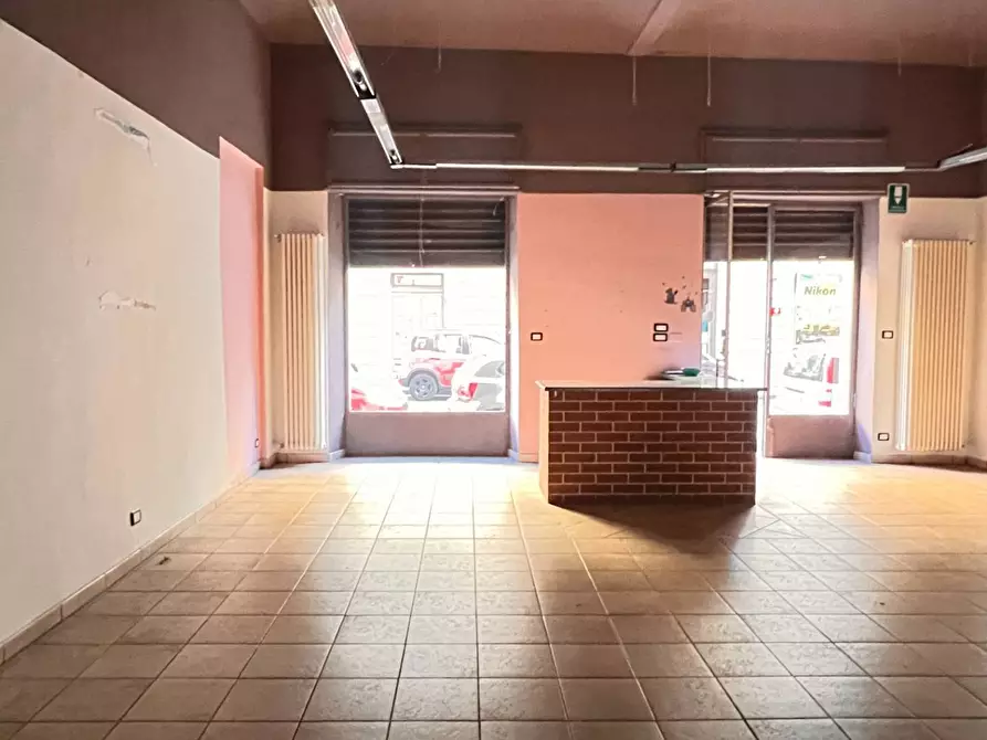 Immagine 16 di Negozio in affitto  in Via Giuseppe Grassi 15 a Torino