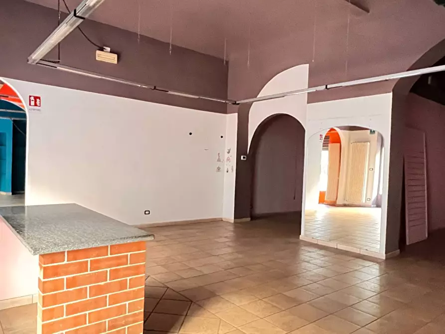 Immagine 3 di Negozio in affitto  in Via Giuseppe Grassi 15 a Torino