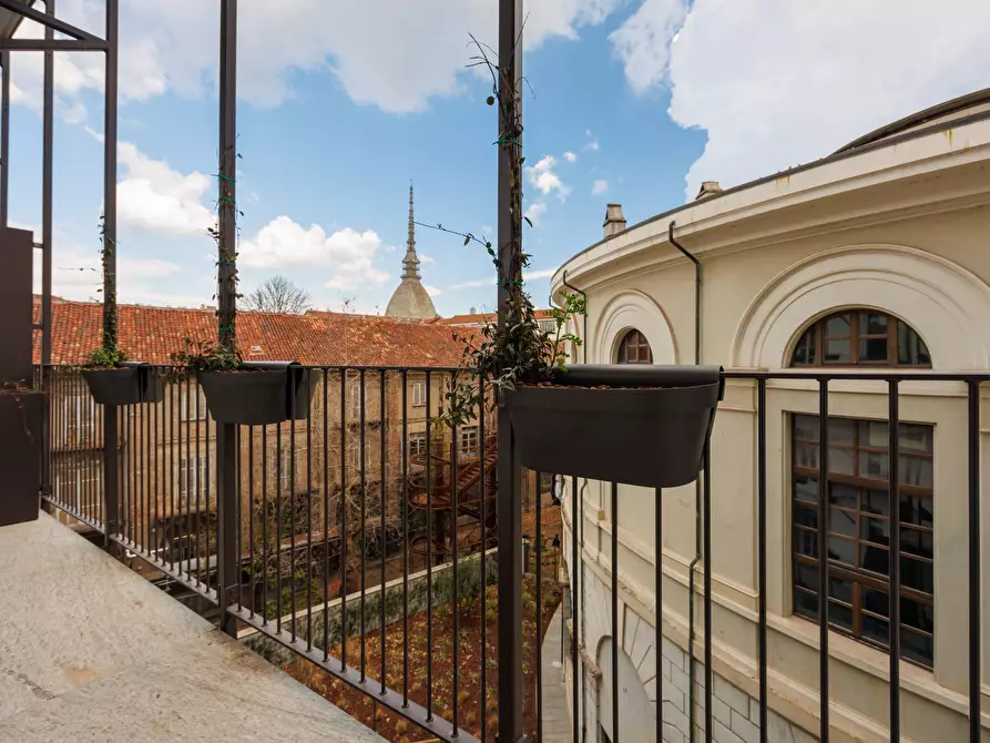 Immagine 4 di Appartamento in affitto  in Via San Francesco Da Paola a Torino