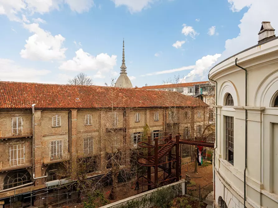 Immagine 6 di Appartamento in affitto  in Via San Francesco Da Paola a Torino