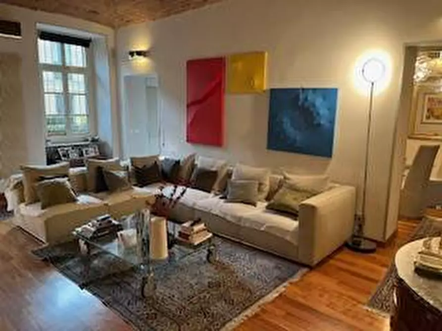 Immagine 4 di Appartamento in vendita  in Via Accademia Albertina 35 a Torino
