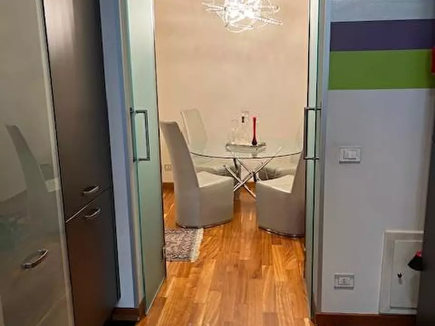 Immagine 43 di Appartamento in vendita  in Via Accademia Albertina 35 a Torino