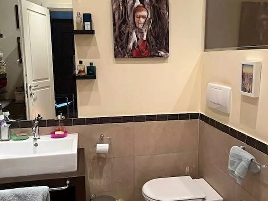 Immagine 56 di Appartamento in vendita  in Via Accademia Albertina 35 a Torino