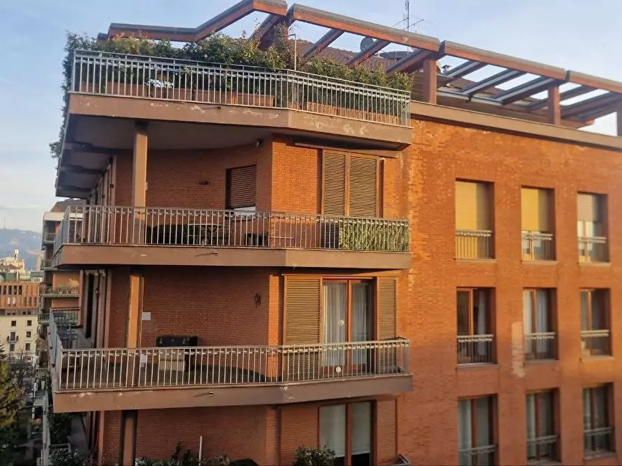 Immagine 8 di Appartamento in vendita  in Via Alfonso Lamarmora 7 a Torino