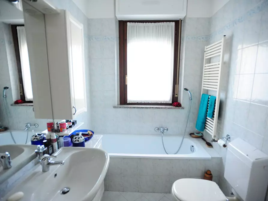 Immagine 10 di Appartamento in affitto  in Via Giacinto Collegno 40 a Torino