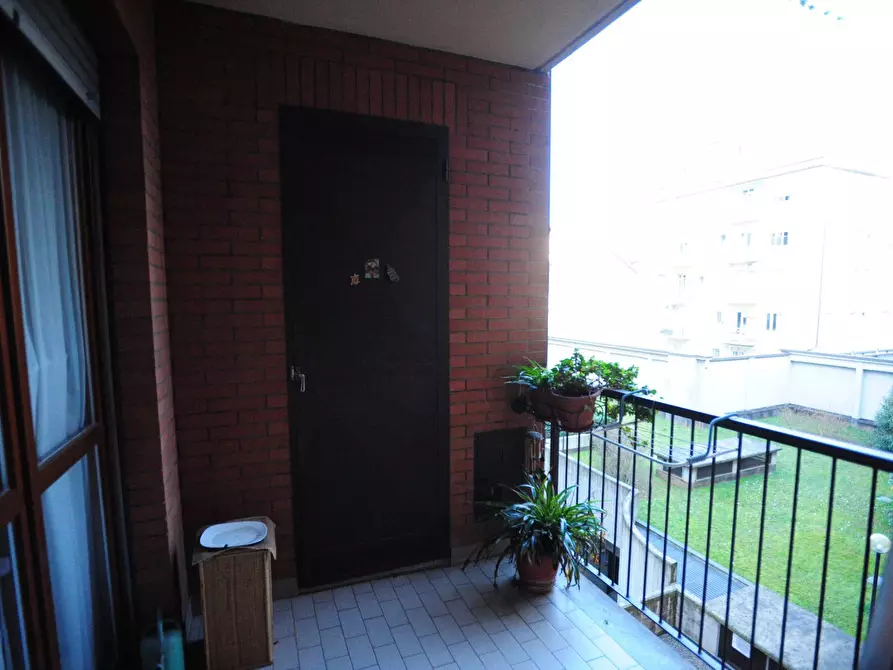 Immagine 17 di Appartamento in affitto  in Via Giacinto Collegno 40 a Torino