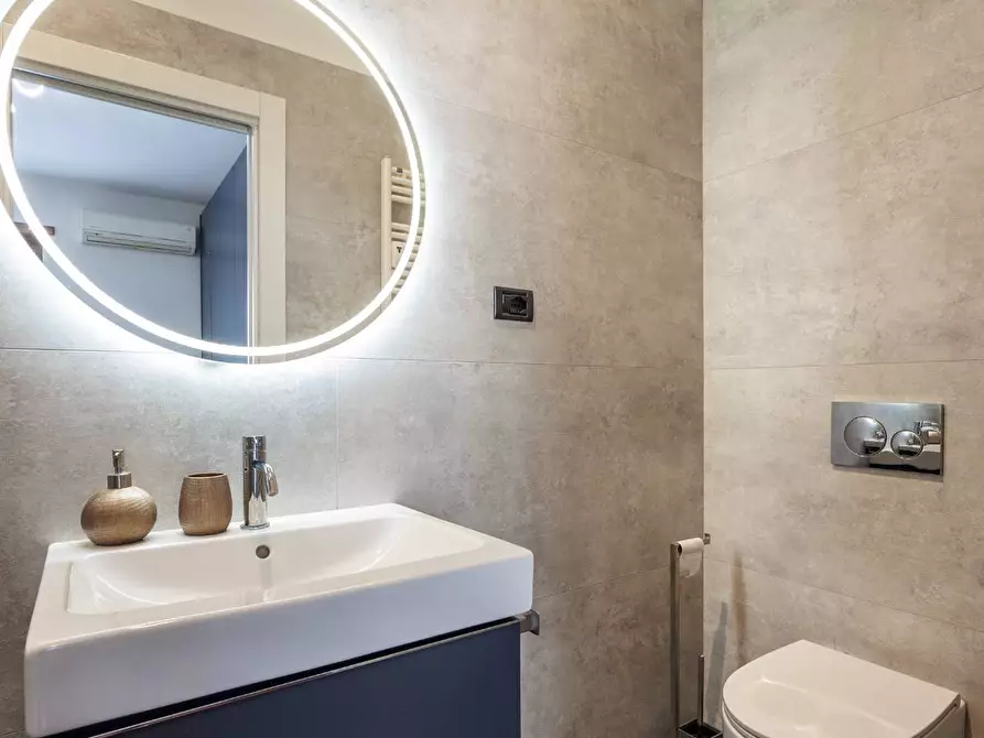 Immagine 11 di Appartamento in affitto  in Via Antonio Pigafetta a Torino