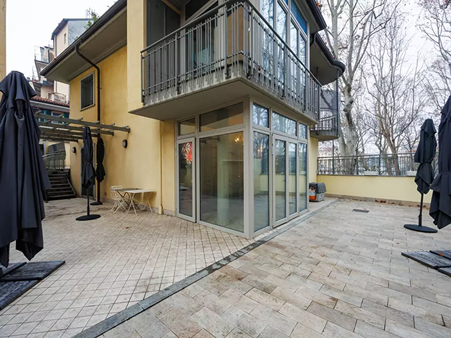 Immagine 12 di Villa in affitto  in Via Monferrato a Torino