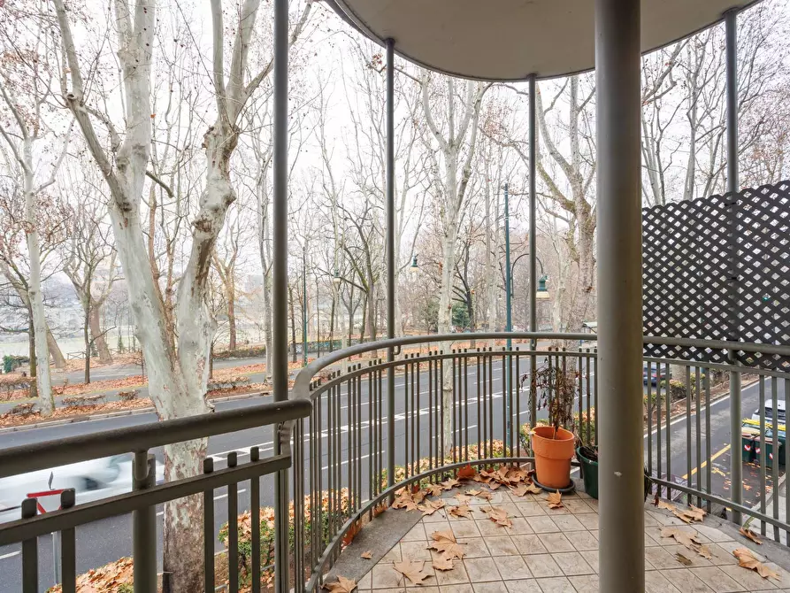 Immagine 26 di Villa in affitto  in Via Monferrato a Torino