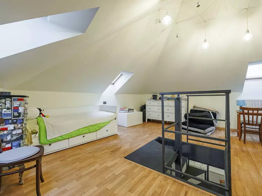 Immagine 33 di Villa in affitto  in Via Monferrato a Torino