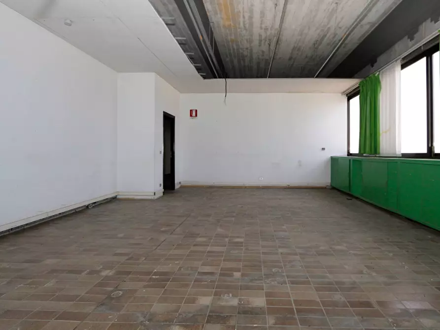 Immagine 10 di Ufficio in affitto  in Via Giuseppe Vaninetti 27 a Torino