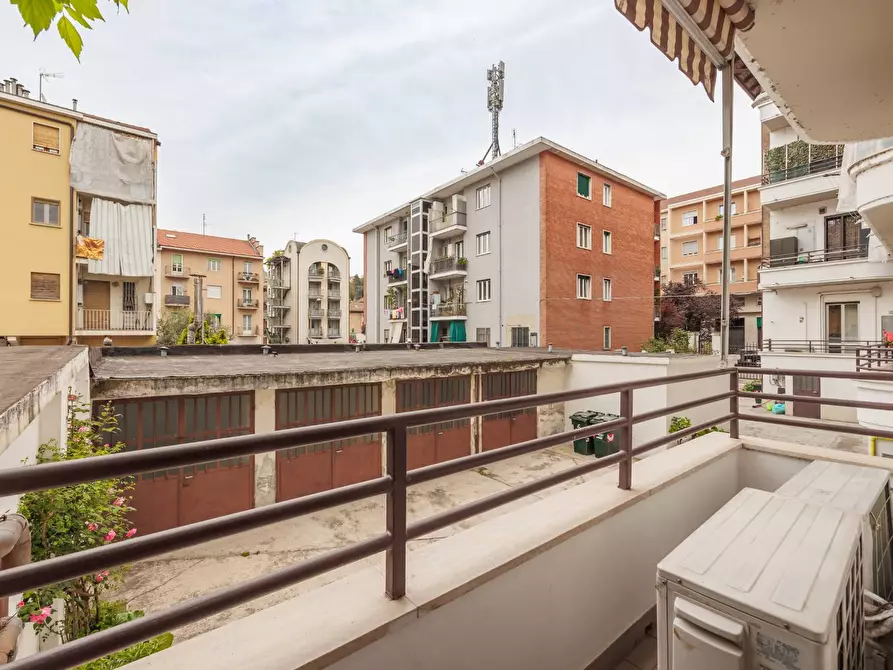 Immagine 7 di Appartamento in affitto  in Piazza Francesco Carrara a Torino