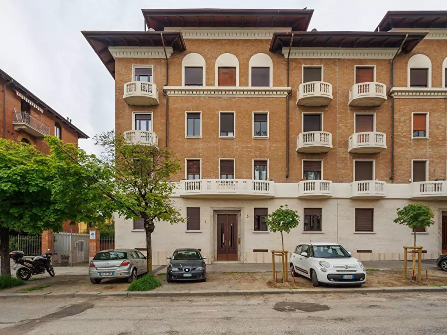 Immagine 15 di Appartamento in affitto  in Piazza Francesco Carrara a Torino