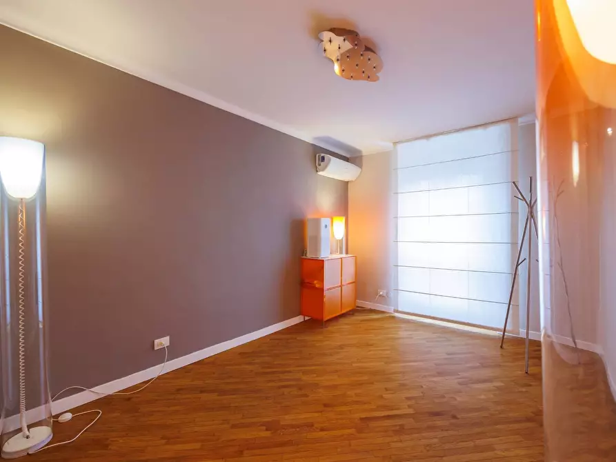 Immagine 2 di Appartamento in affitto  in Piazza Francesco Carrara a Torino