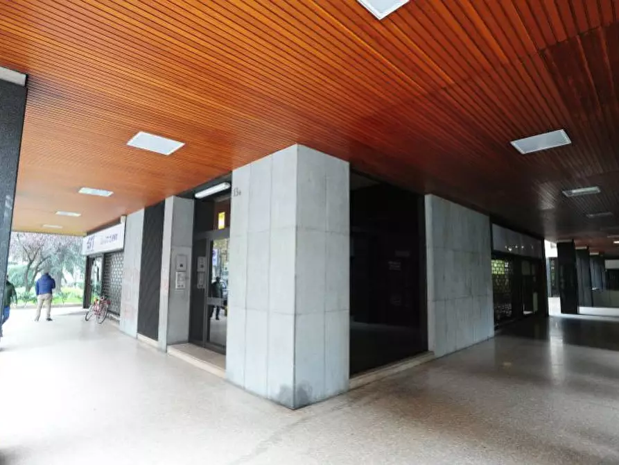 Immagine 3 di Ufficio in affitto  in Corso Turati 13 a Torino