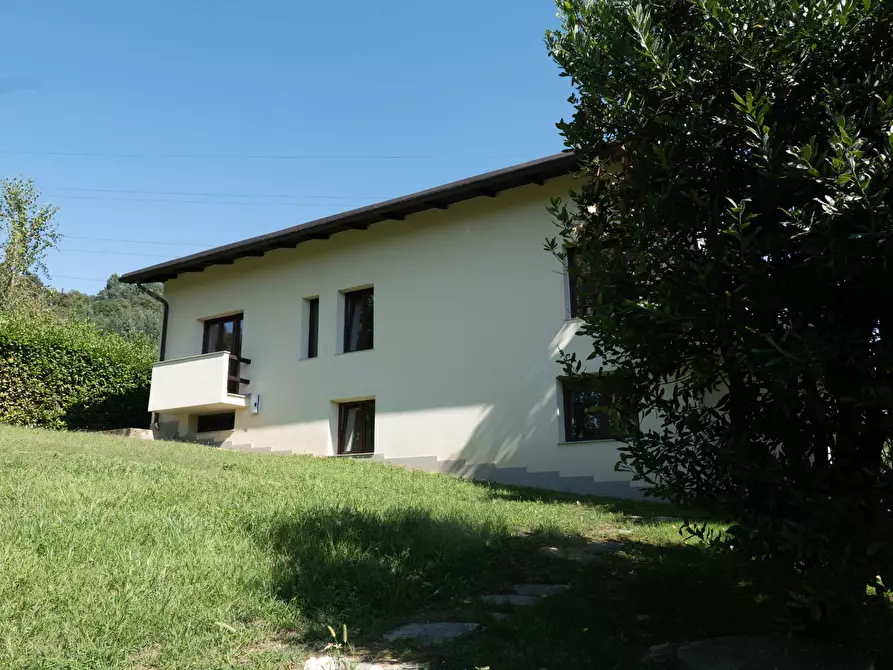 Immagine 25 di Villa in affitto  in Strada della Brunetta a Agliè