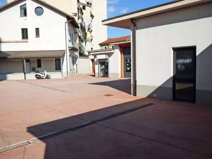 Immagine 5 di Ufficio in affitto  in Corso Novara 77 a Torino