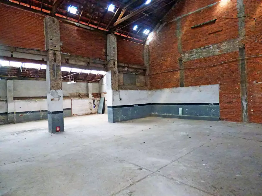 Immagine 4 di Magazzino in affitto  in Via Mottalciata 5 a Torino