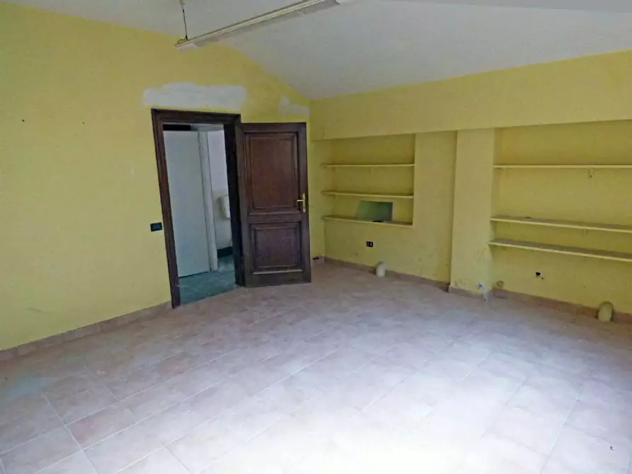 Immagine 6 di Magazzino in affitto  in Via Mottalciata 5 a Torino