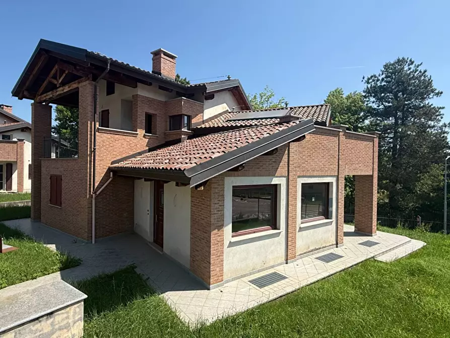 Immagine 1 di Villa in vendita  in strada Pracarbone a Villanova Mondovì
