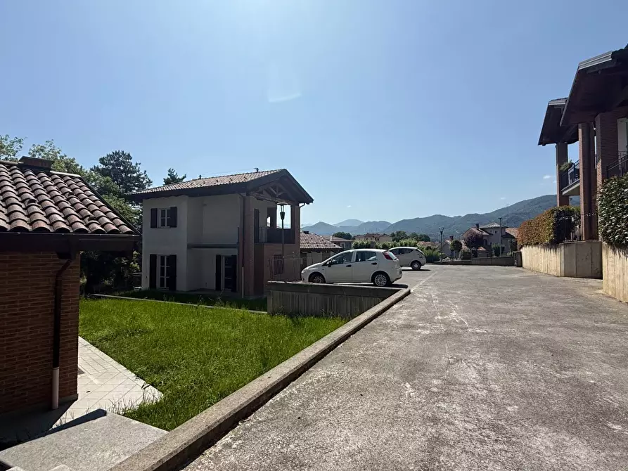 Immagine 19 di Appartamento in vendita  in strada Pracarbone a Villanova Mondovì