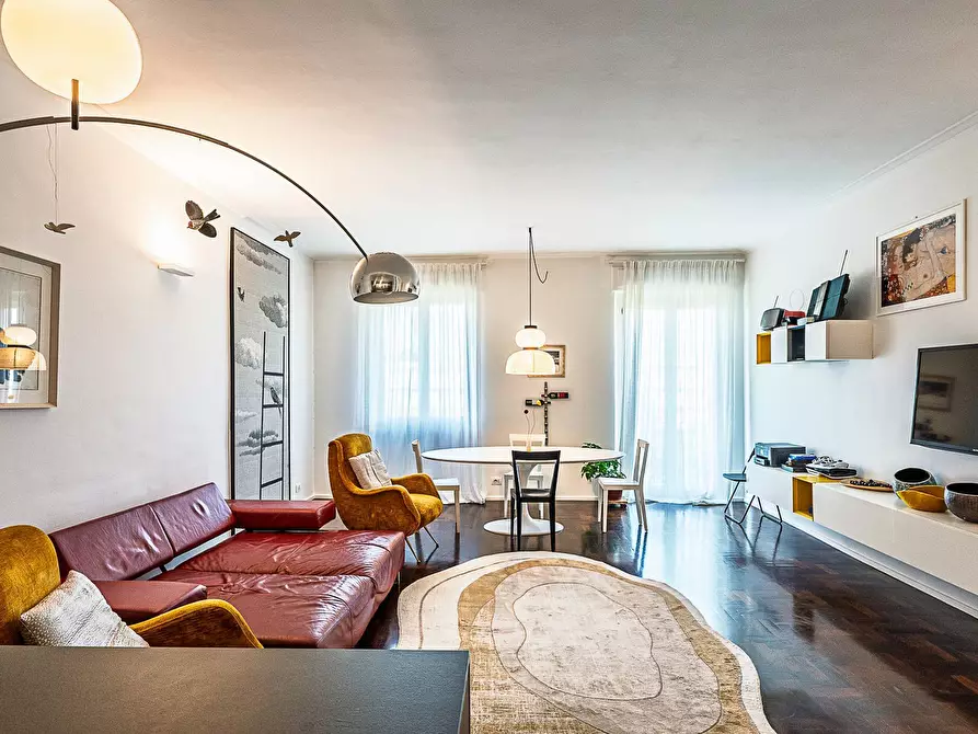 Immagine 5 di Appartamento in affitto  in Via Dei Mille a Torino