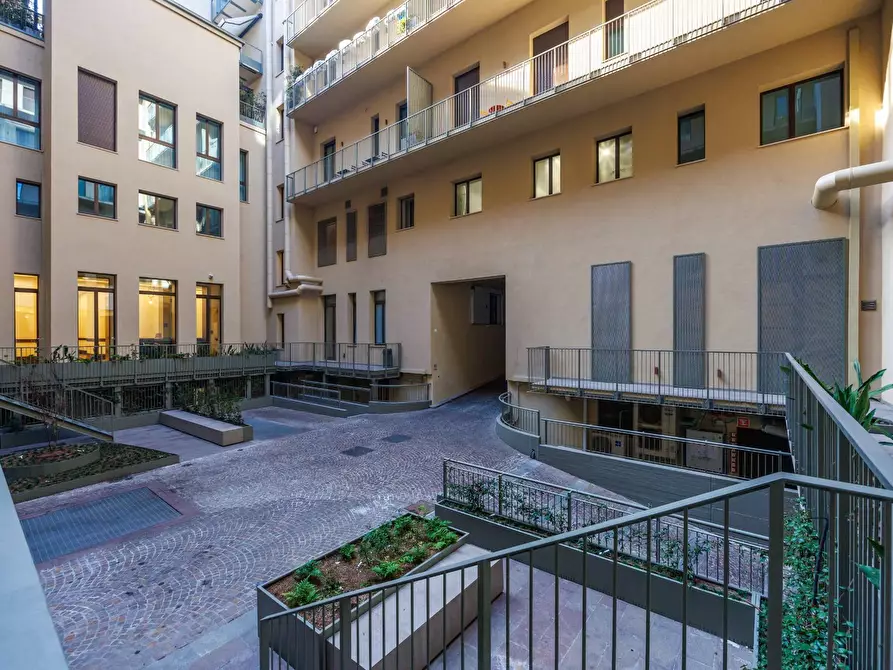 Immagine 39 di Attico in affitto  in Via Buozzi a Torino