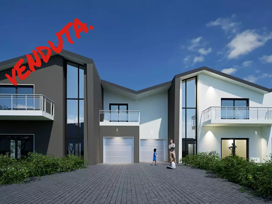 Immagine 1 di Villa in vendita  in via Generale dalla Chiesa 2 a San Maurizio Canavese