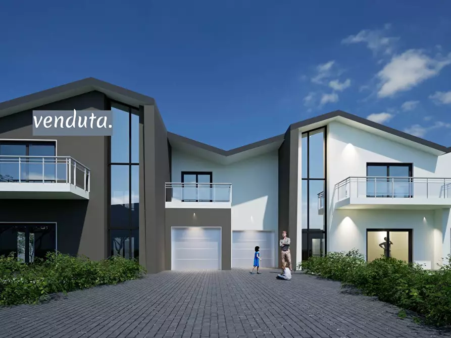 Immagine 1 di Villa in vendita  in via Generale dalla Chiesa 2 a San Maurizio Canavese