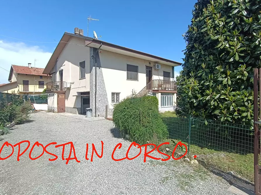 Immagine 1 di Villa in vendita  in via  Dottore Croce 25 a San Maurizio Canavese