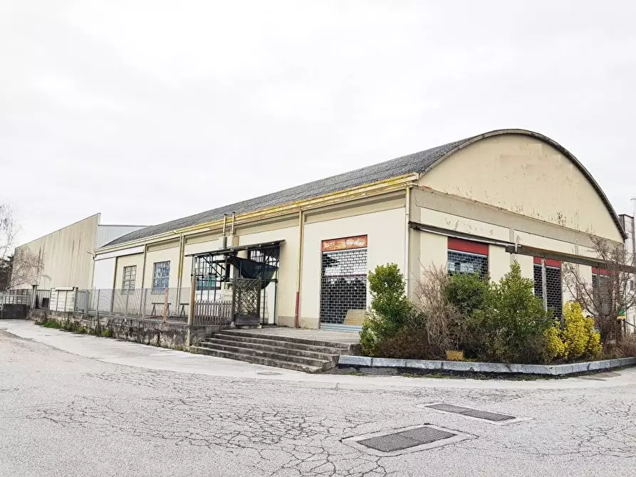 Immagine 1 di Capannone industriale in vendita  in VIA DELL'INDUSTRIA a Gorizia