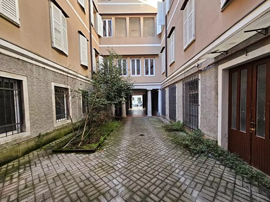 Immagine 20 di Palazzo in vendita  in Via Carducci 28 a Gorizia