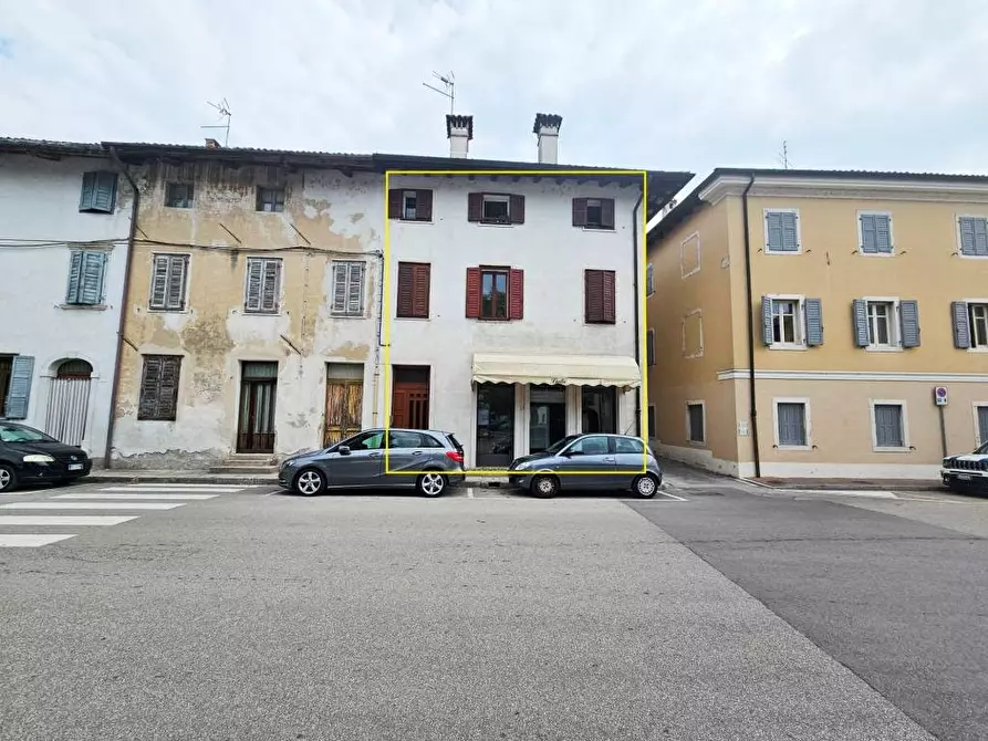 Immagine 1 di Palazzo in vendita  in PIAZZA SAN GIOVANNI 10 a Aquileia