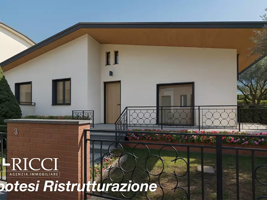 Immagine 2 di Casa indipendente in vendita  in via Friul 6 a Mossa