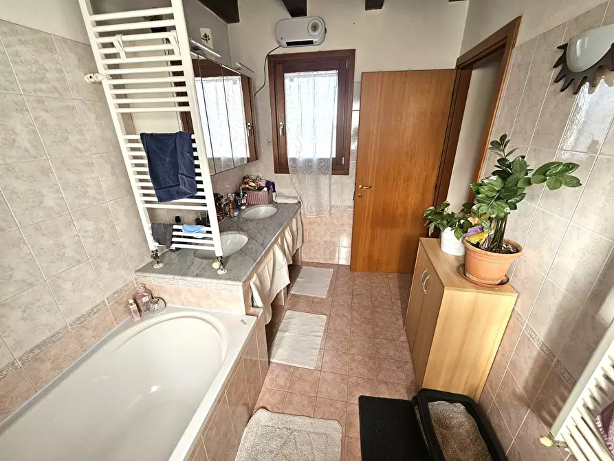 Immagine 17 di Villetta a schiera in vendita  in Strada Vecchia a Gorizia