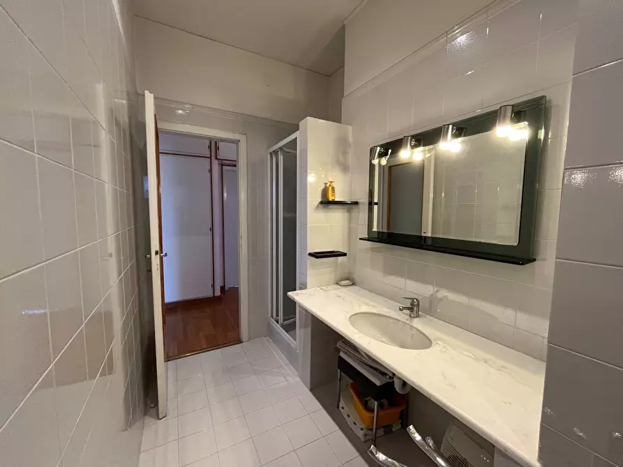 Immagine 31 di Appartamento in vendita  in via Diaz 6 a Gorizia