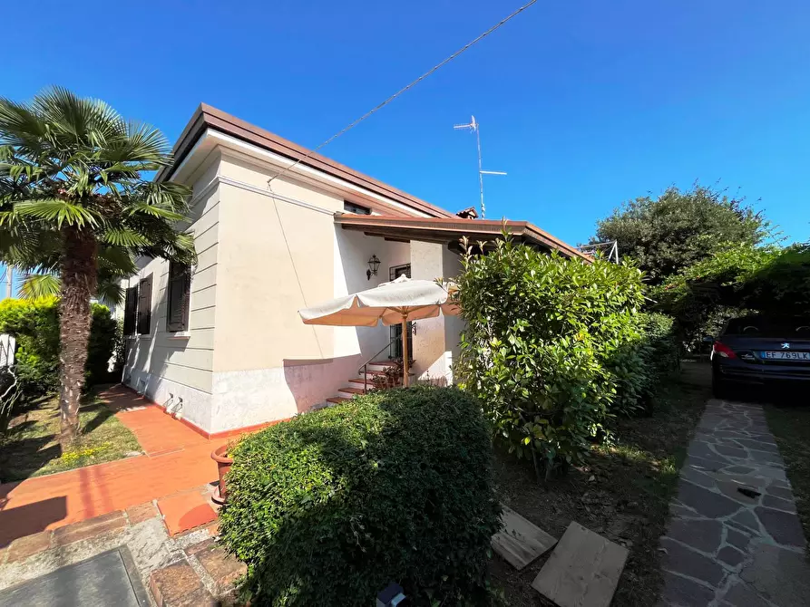 Immagine 4 di Villa in vendita  in VIA ANTONINI 5 a Gorizia