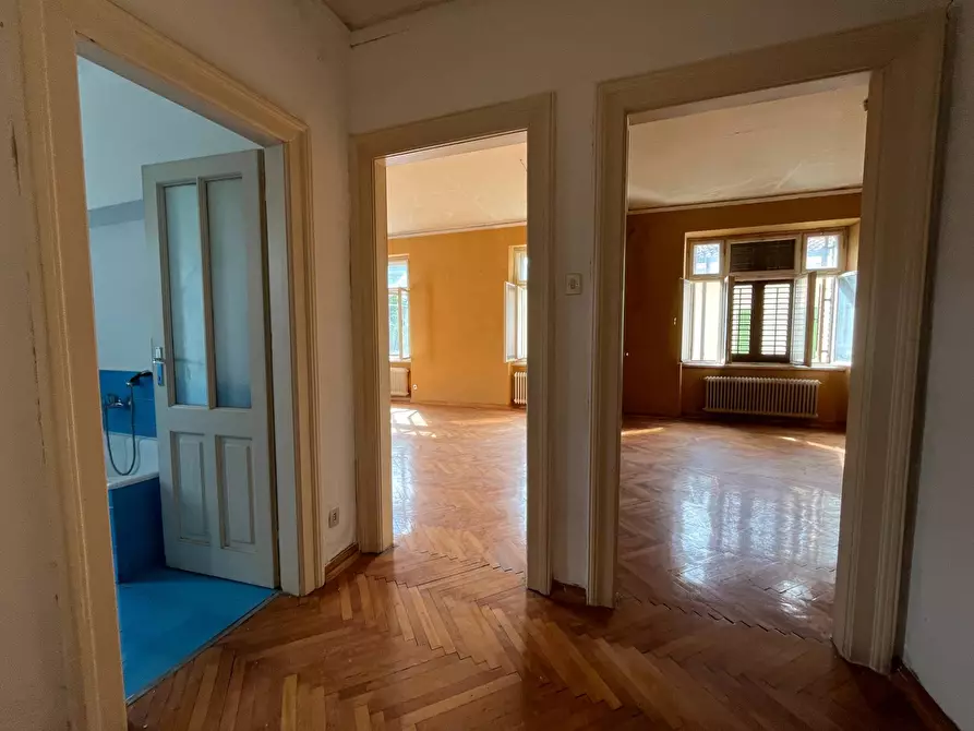 Immagine 18 di Villa in vendita  in VIA BUONARROTI 14 a Gorizia