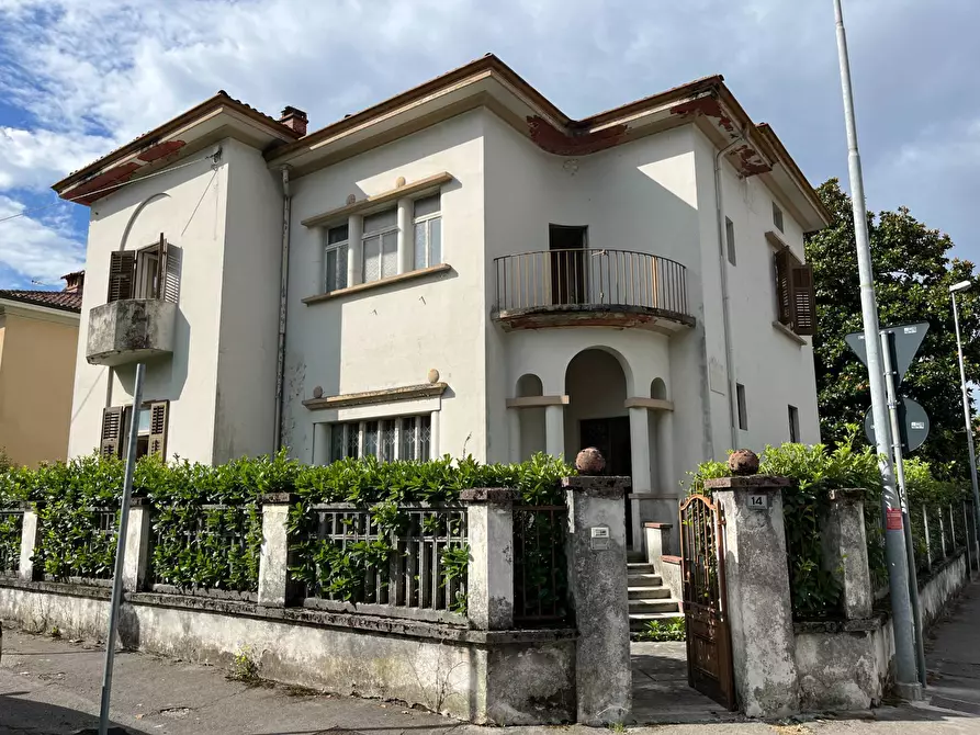Immagine 1 di Villa in vendita  in VIA BUONARROTI 14 a Gorizia