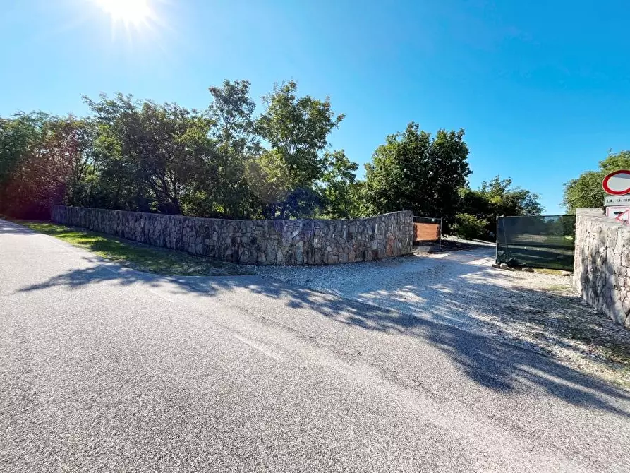 Immagine 25 di Palazzo in vendita  in VIA ZONA SACRA 24 a Sagrado