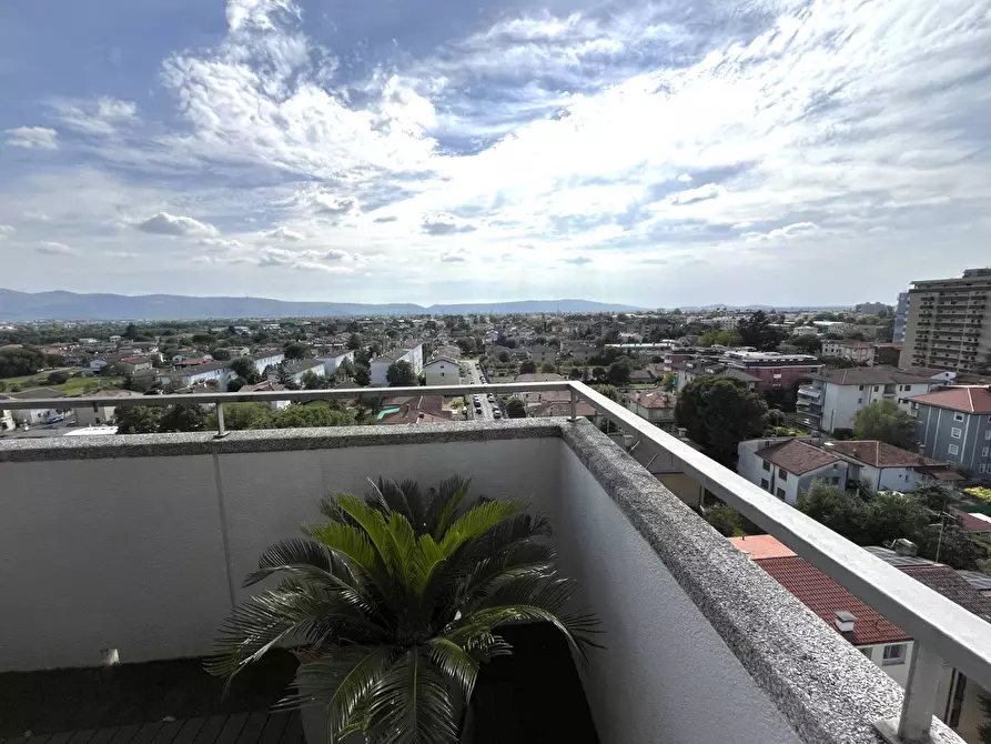 Immagine 8 di Appartamento in vendita  a Gorizia