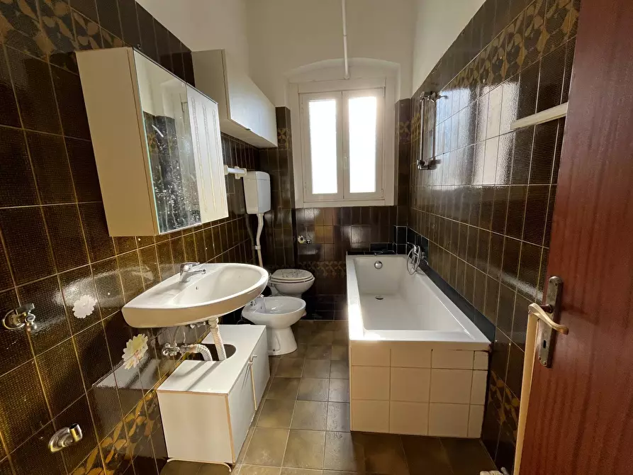 Immagine 9 di Appartamento in vendita  in corso verdi 133 a Gorizia