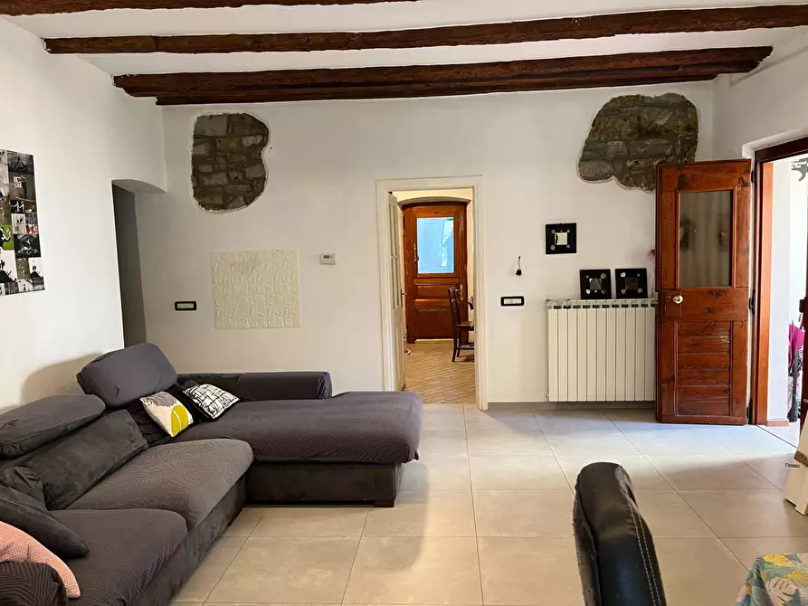 Immagine 5 di Casa semindipendente in vendita  in piazza marconi 1 a Capriva Del Friuli