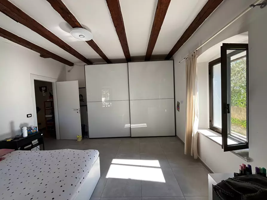 Immagine 8 di Casa semindipendente in vendita  in piazza marconi 1 a Capriva Del Friuli