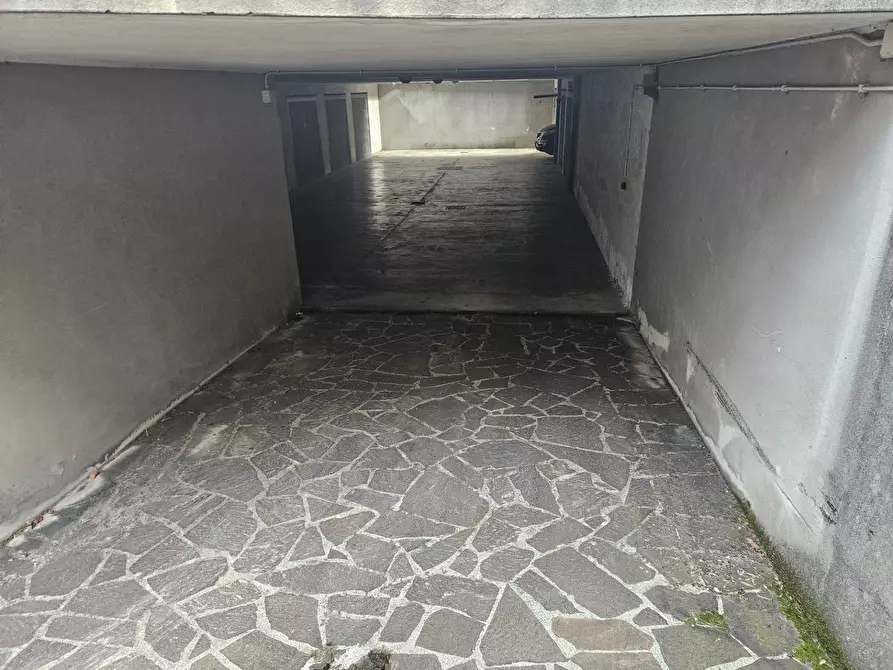 Immagine 4 di Box auto in vendita  a Gorizia