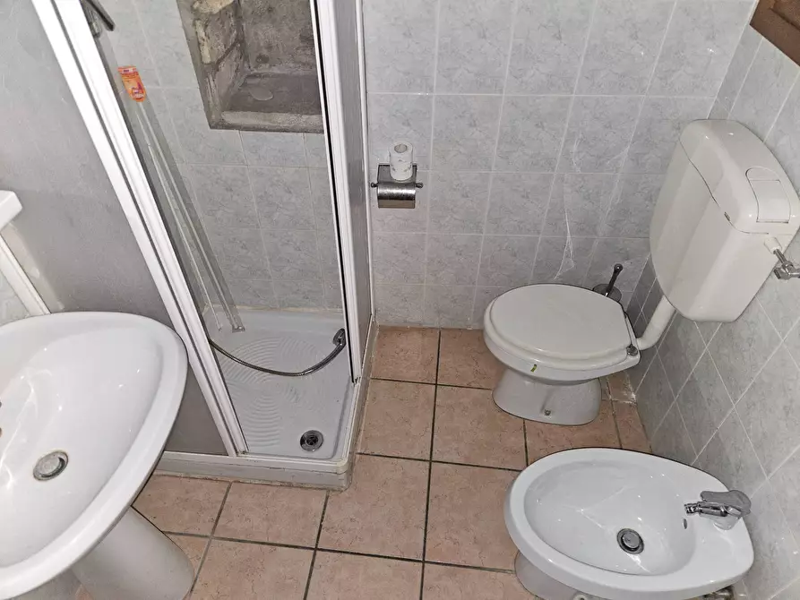 Immagine 7 di Negozio in affitto  in VIA CASCINO a Gorizia