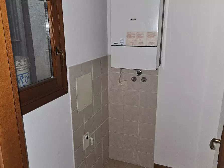 Immagine 8 di Negozio in affitto  in VIA CASCINO a Gorizia